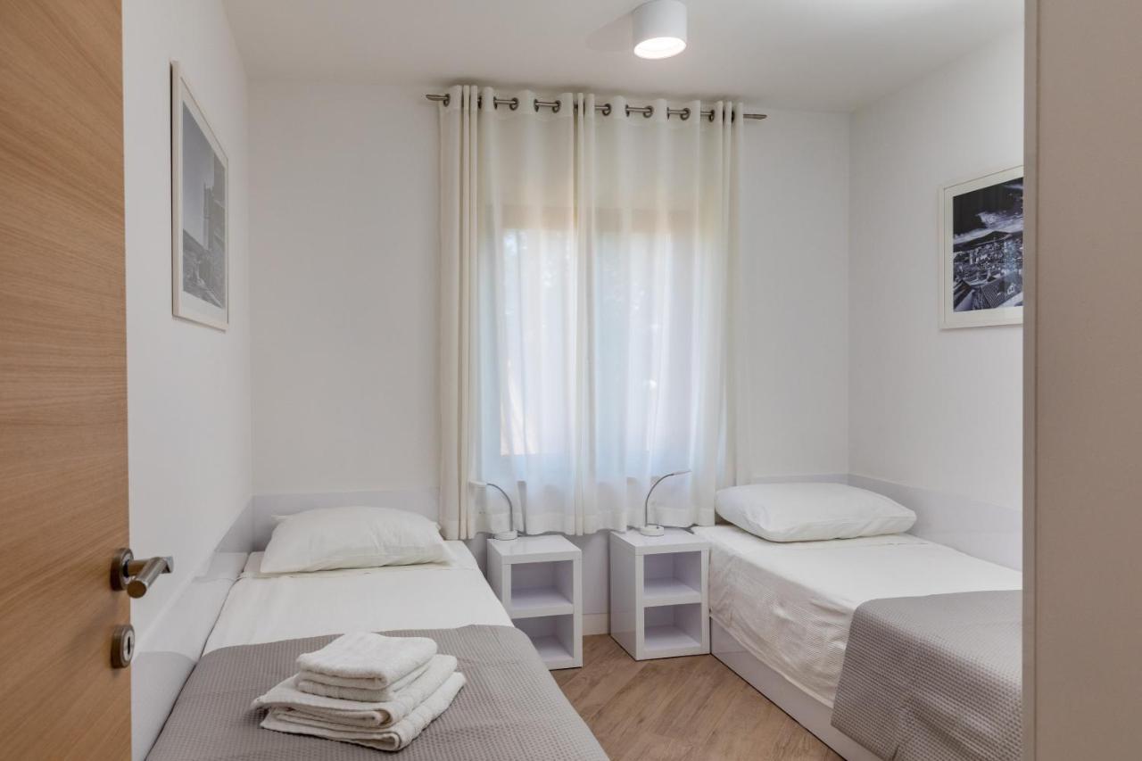 Apartments Setemana Mlini Exterior photo